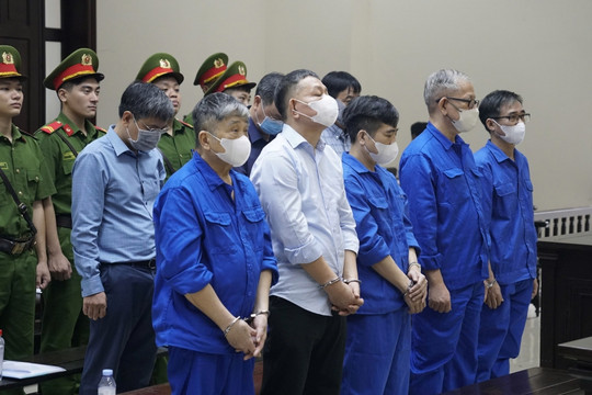 Cựu Bộ trưởng Nguyễn Thị Kim Tiến xin xét xử vắng mặt trong phiên tòa phúc thẩm