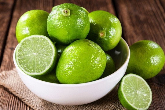 Chanh tốt cho sức khỏe, nhưng dùng thế nào để không gây hại?