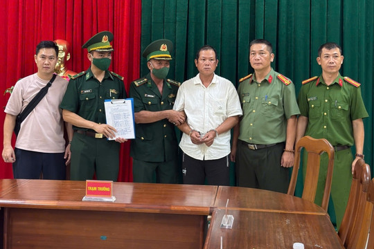 Quảng Ngãi truy bắt đối tượng truy nã đặc biệt nguy hiểm trốn sang Lào