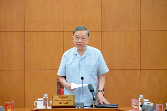 Tổng Bí thư, Chủ tịch nước làm việc với các cơ quan về giải quyết các vụ án dân sự