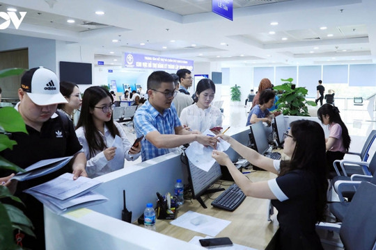 Hà Nội khảo sát sự hài lòng của người dân tại 12 sở ngành và 126 xã, phường