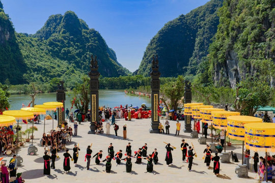 Du lịch Ninh Bình kỳ vọng bứt phá từ Nghị quyết số 26-NQ/TW của Bộ Chính trị
