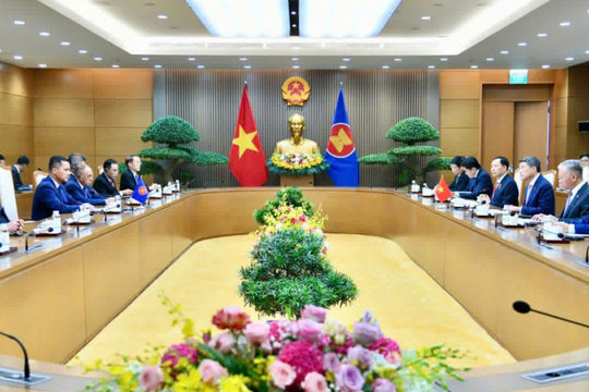 Thủ tướng: Thúc đẩy sớm hoàn thiện thủ tục phê chuẩn Hiệp định ASEAN về dẫn độ