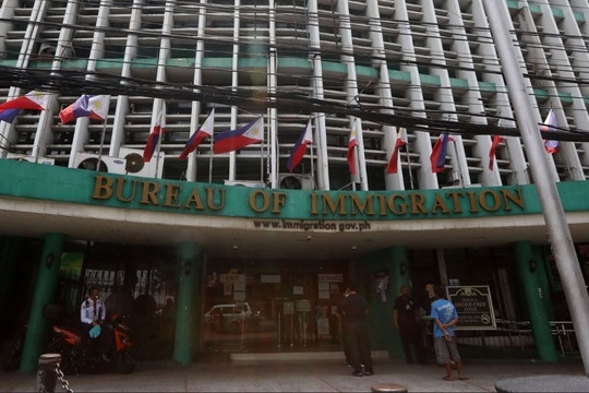 Philippines bắt 244 người nước ngoài trong cuộc truy quét tội phạm trực tuyến