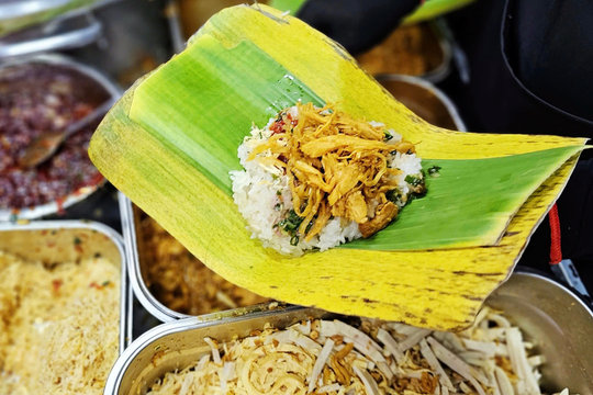 20.000 - 30.000 đồng chỉ đủ xôi, bánh mì: Bữa sáng ở TP.HCM ngày càng đắt đỏ?
