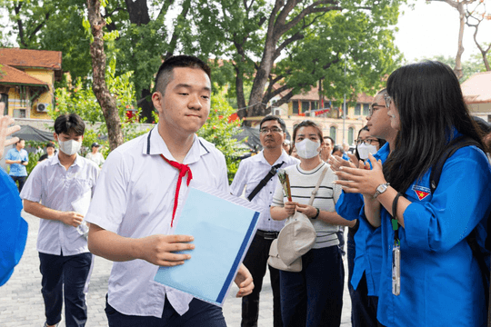 Thi lớp 10 công lập '2 hay 3 môn': Đừng nhầm tuyển sinh với đánh giá toàn diện
