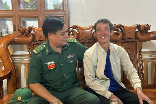 Ngư dân mất tích vụ chìm tàu cá tự bơi vào bờ sau 8 tiếng lênh đênh trên biển