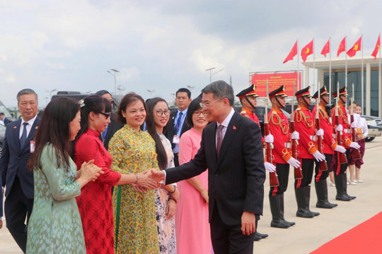 Thủ tướng Lê Minh Hưng kết thúc chuyến thăm Vương quốc Campuchia