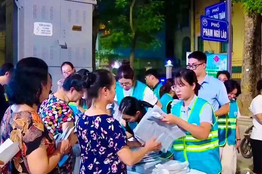 Hà Nội thí điểm túi rác tiêu chuẩn: "Bỏ rác đúng cách, giảm chi phí xử lý"