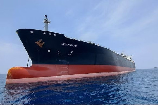 Tàu NV SUNSHINE của Việt Nam không bị tấn công tại eo biển Hormuz