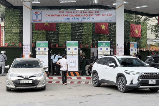 Giá xăng dầu hôm nay 15/10: Giảm giá nhiều mặt hàng xăng dầu từ 15h00