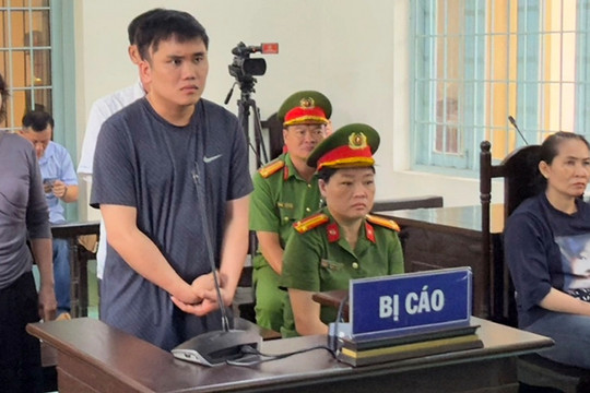 Vụ nữ sinh tử vong ở Vĩnh Long: Tòa sơ thẩm tuyên phạt tài xế 30 tháng tù