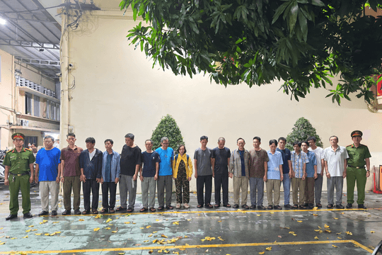 Từ vụ môi giới mại dâm, triệt phá đường dây cá độ bóng đá qua mạng