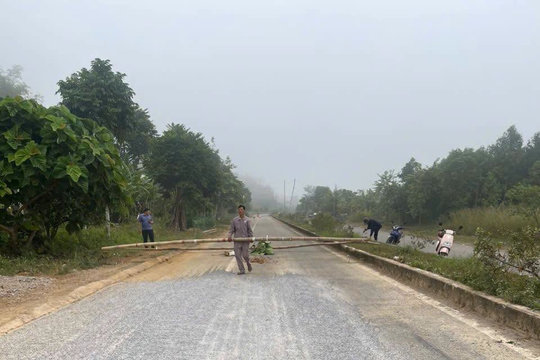 Tiếp tục xuất hiện hố sụt lún trên Quốc lộ 3B, Thái Nguyên