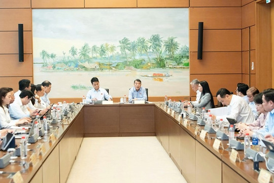 Thủ tướng: Thống nhất một đầu mối quản lý nhà nước về an toàn thực phẩm