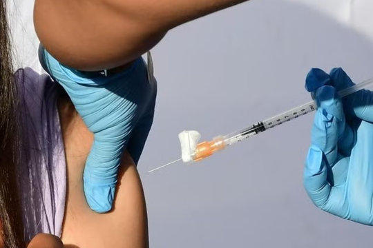 Vaccine ung thư thiết kế riêng cho từng người, mở ra hy vọng điều trị mới
