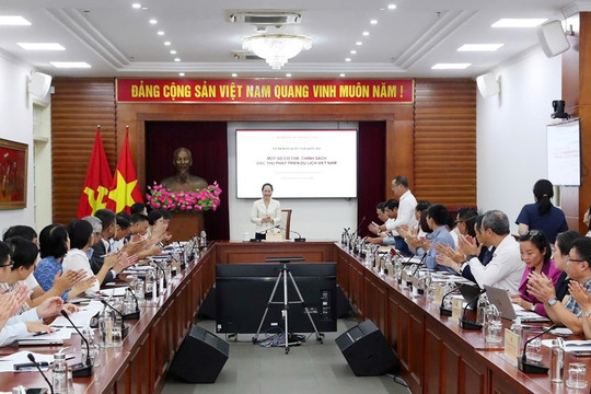 Tháo gỡ điểm nghẽn, khơi thông nguồn lực và tạo động lực mới cho ngành du lịch