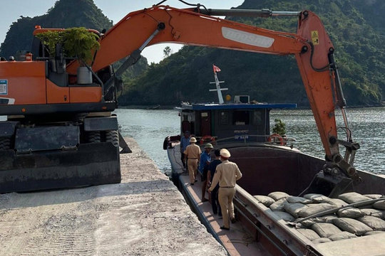 Xử phạt hàng loạt bến thủy vi phạm, tổng số tiền gần 1 tỷ đồng