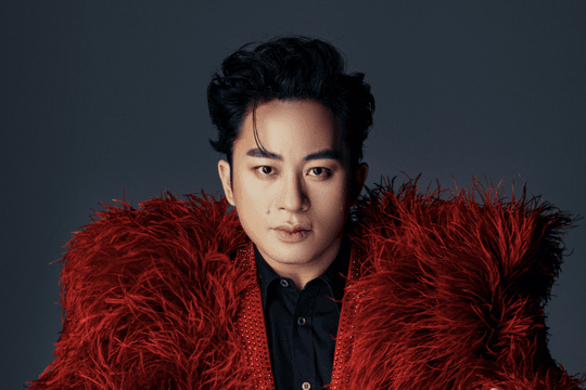 Concert Tùng Dương gây sốt, 8.000 vé hết sạch sau một giờ mở bán