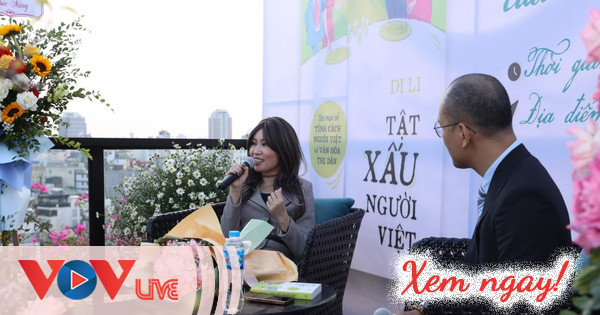 Cười rinh rích, đỏ mắt tía tai và giật nảy mình khi đọc “Tật xấu người ...